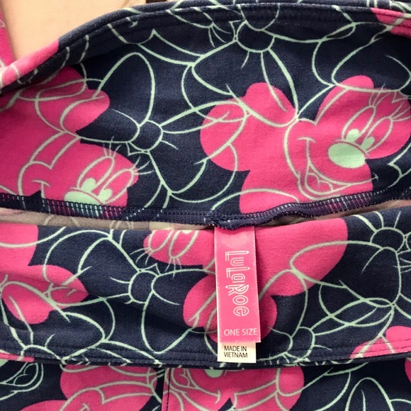 S A L E !!  LuLaRoe DISNEY LEGGINGS - Picture 3 of 4